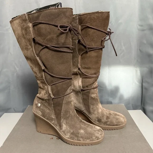 UGG Australia Elsey 5596 Brown Suede Shearling Wedge Boots Women's 7 M Fur Lined - Picture 3 of 12